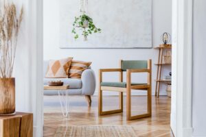 möbler i ljusa färger för uthyrning